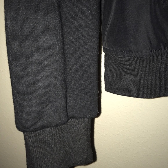 Black bomber jacket - Picture 5 of 6